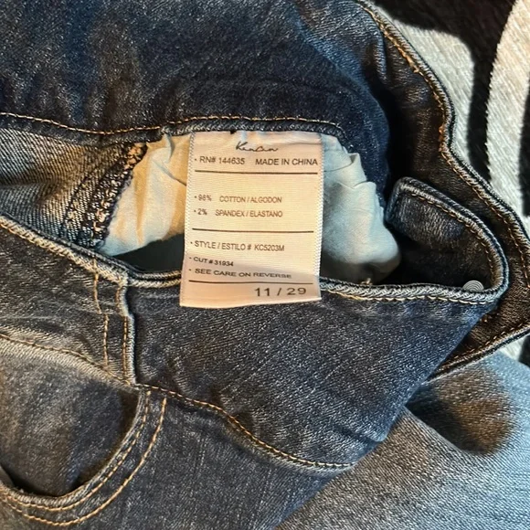 Kancan High Rise Flare denim Jeans. Size 11/29 - Picture 6 of 6